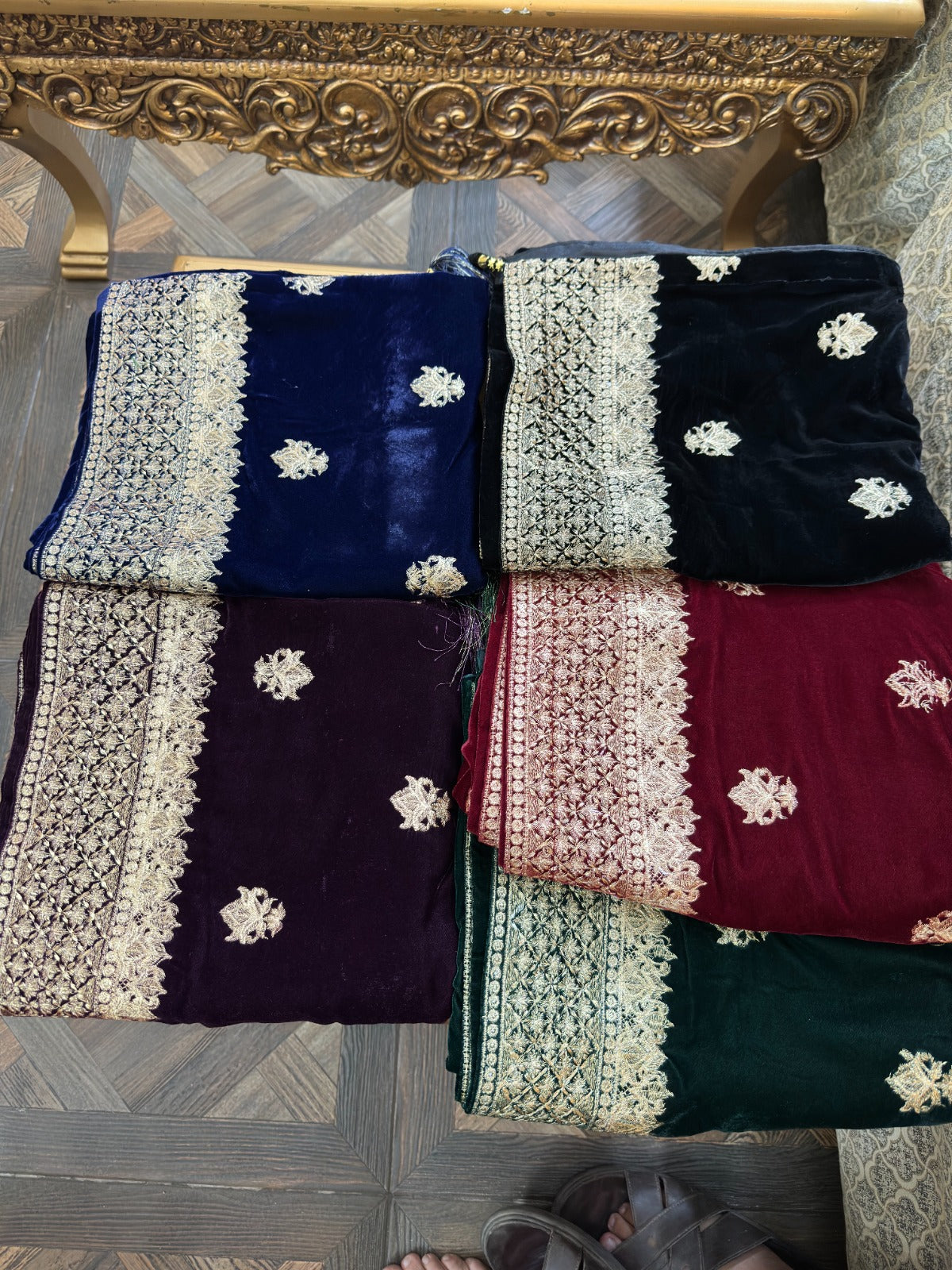 CELESTIAL EMBROIDERY WITH FLOWER STARS VELVET SHAWL