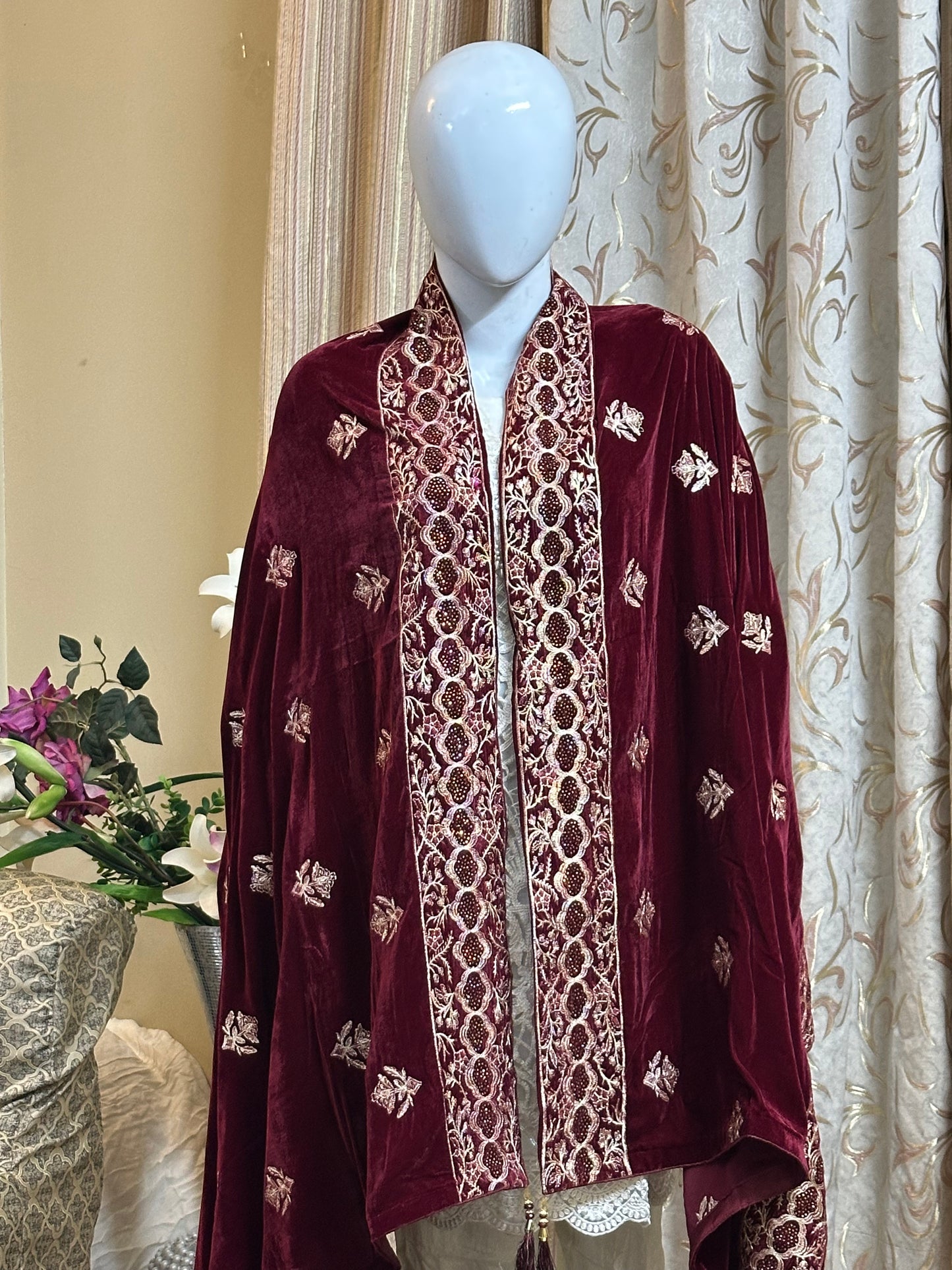 ROYAL FLOWER EMBROIDERY WITH SEQUENCE, CUT DANA PEARLS HANDWORK VELVET SHWAL