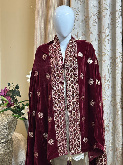 ROYAL FLOWER EMBROIDERY WITH SEQUENCE, CUT DANA PEARLS HANDWORK VELVET SHWAL