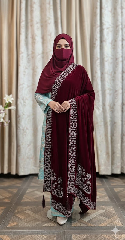 STARFISH NAG EMBEDDED VELVET SHAWL